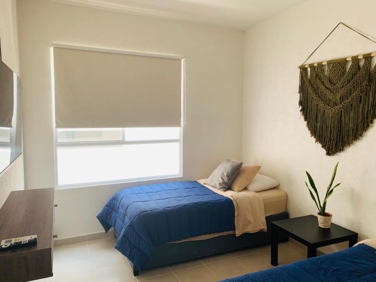 Franks House Apartment "Shared House" Cancún Buitenkant foto